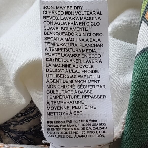 Chico's Tropical Embellished White Denim Jacket Floral Artsy 16/18 Chico 3 - Picture 12 of 12